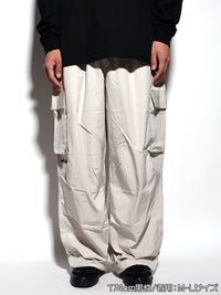 CARGO PANTS -LIGHT BEIGE-
