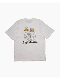 FLOWER BEHIND SS TEE -WHITE-