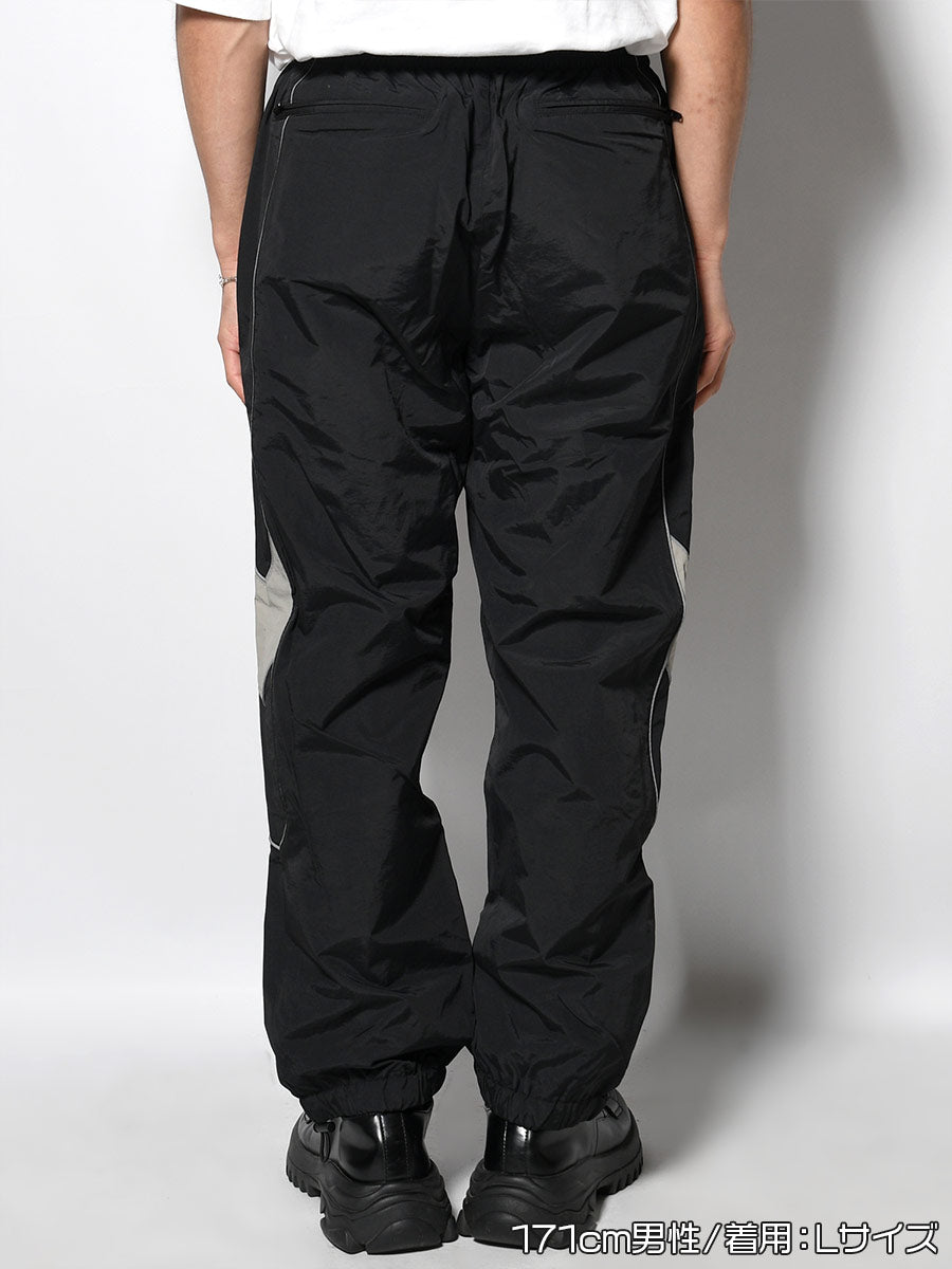 NYLON TRACK PANTS -BLACK-